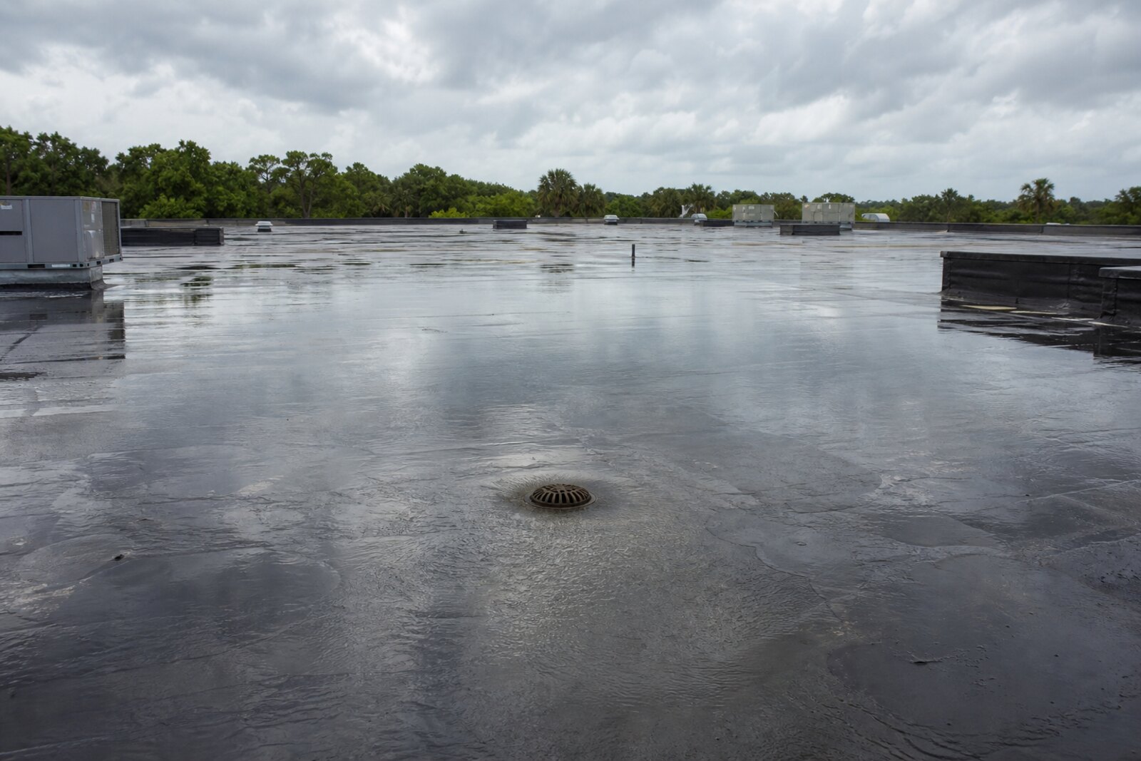 silicone and elastomeric coatings for Lakeland commercial roofing